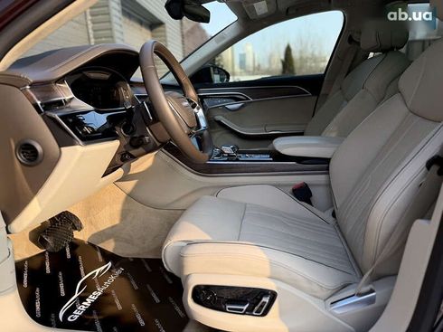 Audi A8 2020 - фото 22