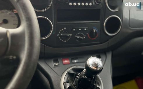 Peugeot Partner 2012 - фото 13