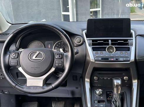 Lexus NX 2019 - фото 22