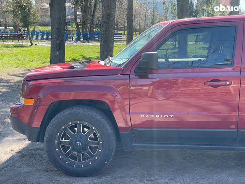 Jeep Patriot 2016 красный - фото 12