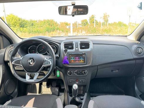 Renault Sandero 2019 - фото 13
