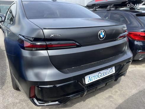 BMW 7 серия 2023 - фото 7