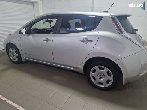 Nissan Leaf 2013 - фото 2