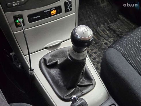 Toyota Corolla 2008 - фото 25