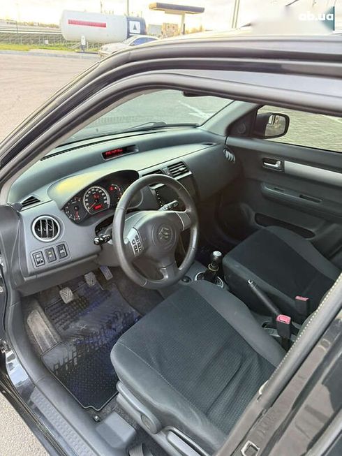 Suzuki Swift 2010 - фото 22