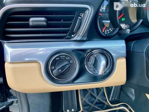 Porsche 911 2016 - фото 27