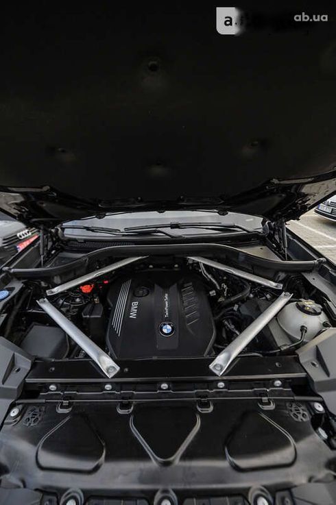 BMW X5 2019 - фото 24