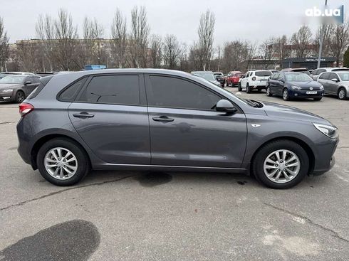 Hyundai i30 2019 - фото 6