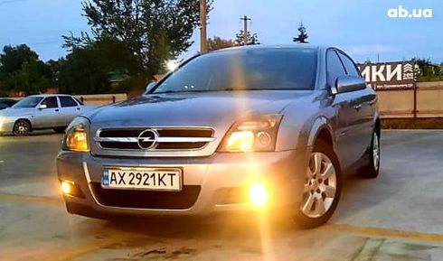 Opel Vectra 2005 серебристый - фото 2