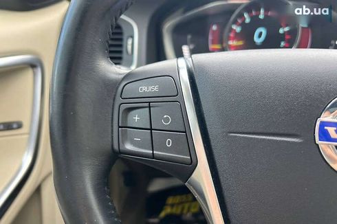 Volvo S60 2014 - фото 9