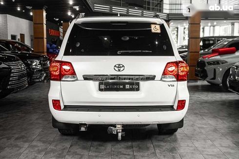 Toyota Land Cruiser 2014 - фото 14