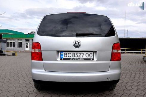 Volkswagen Touran 2004 - фото 9