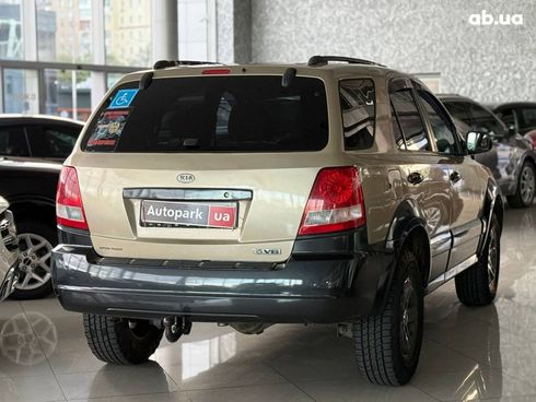 Kia Sorento 2003 бежевый - фото 7