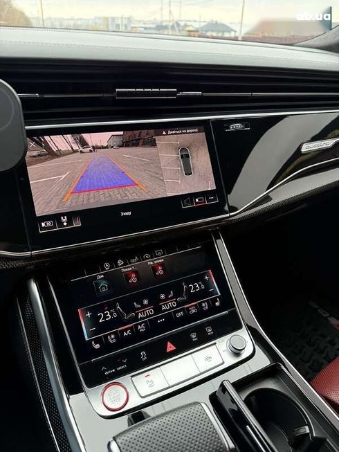 Audi SQ8 2020 - фото 14