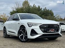Продажа б/у Audi E-Tron 2022 года - купить на Автобазаре
