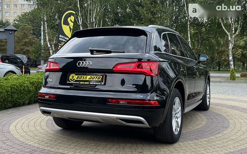 Audi Q5 2020 - фото 7