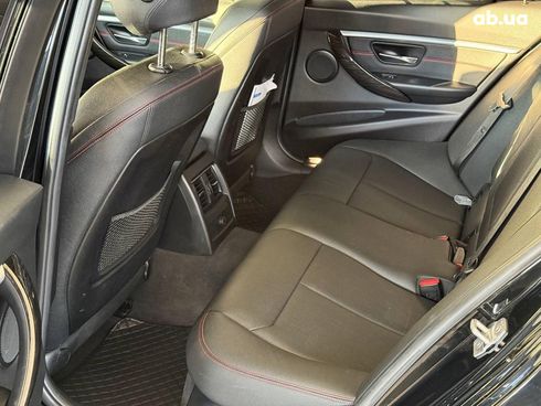 BMW 3 серия 2018 черный - фото 15
