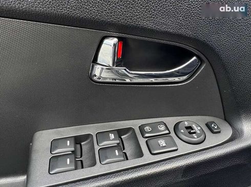 Kia Sportage 2012 - фото 11