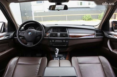 BMW X5 2010 - фото 15