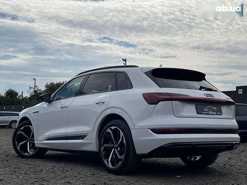 Audi E-Tron 2022 - фото 6
