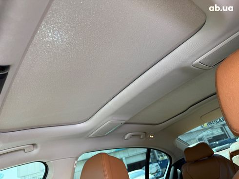 BMW 7 серия 2019 белый - фото 48
