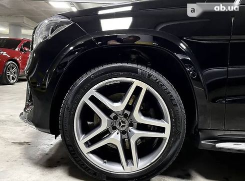 Mercedes-Benz GLS 500 2016 - фото 23