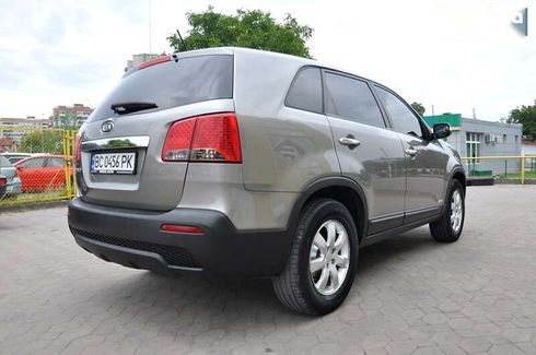 Kia Sorento 2010 - фото 10