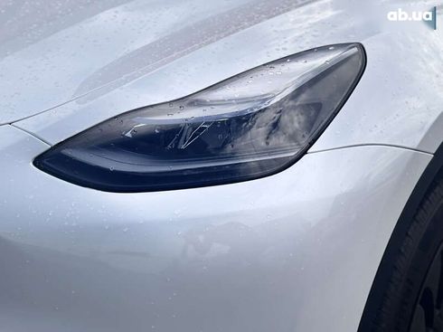 Tesla Model Y 2023 - фото 12