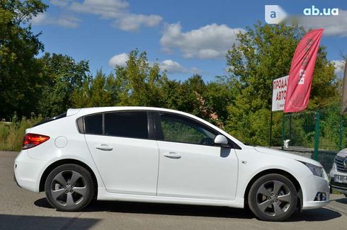 Chevrolet Cruze 2011 - фото 19