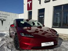 Продаж вживаних Tesla Model 3 2024 року у Вінниці - купити на Автобазарі