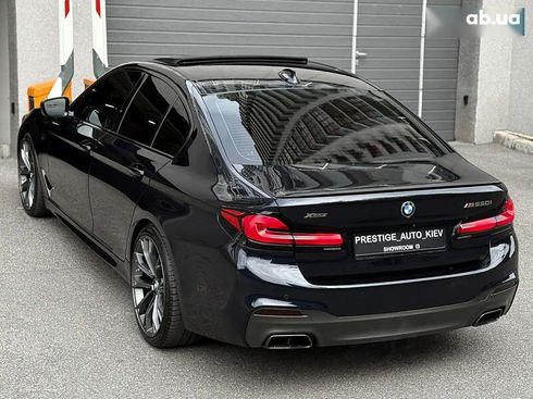 BMW 5 серия 2018 - фото 21