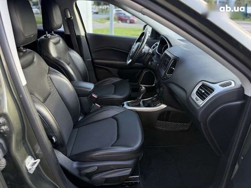 Jeep Compass 2019 - фото 9