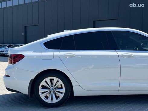 BMW 5 серия 2013 белый - фото 8