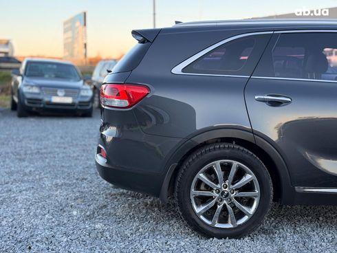 Kia Sorento 2017 серый - фото 11