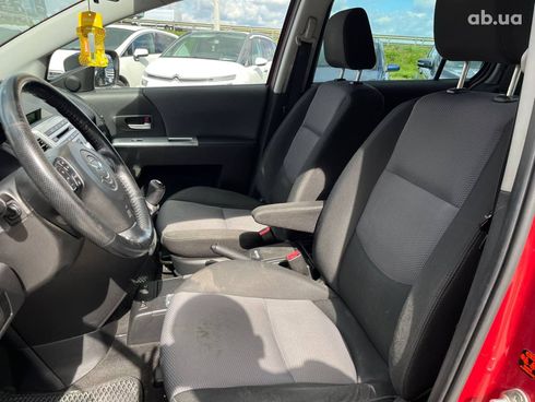 Mazda 5 2006 красный - фото 35