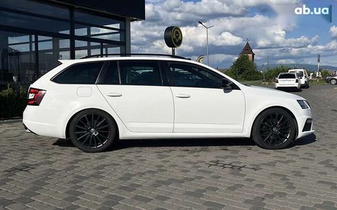 Skoda Octavia 2018 - фото 8