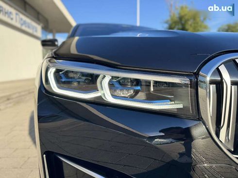 BMW 7 серия 2022 - фото 17