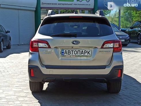 Subaru Outback 2018 - фото 8