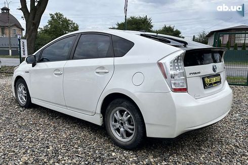Toyota Prius 2010 - фото 4