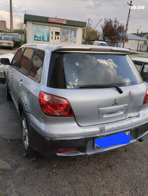 Mitsubishi Outlander 2005 серебристый - фото 15