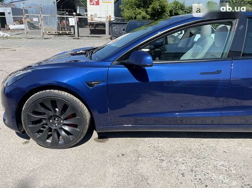 Tesla Model 3 2021 - фото 7