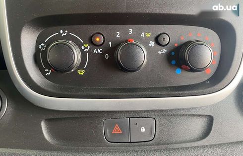 Renault Trafic 2018 - фото 22