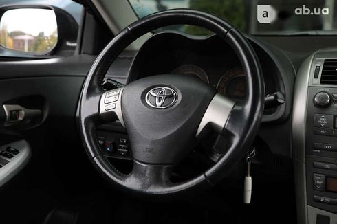 Toyota Corolla 2008 - фото 12