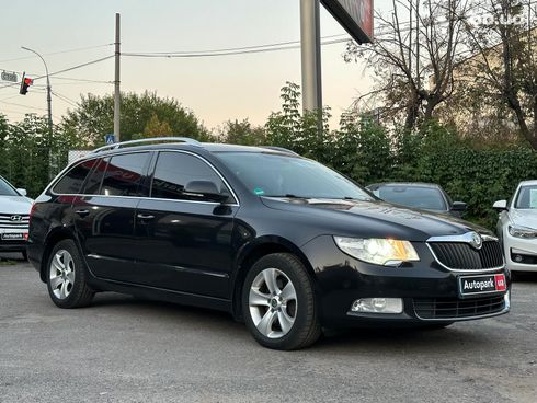 Skoda Superb 2010 черный - фото 5