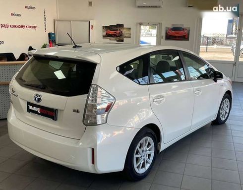 Toyota Prius 2012 - фото 9