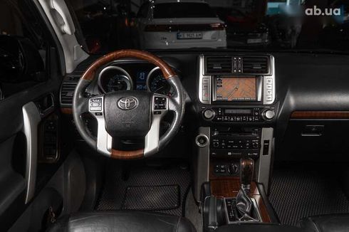 Toyota Land Cruiser Prado 2010 - фото 13