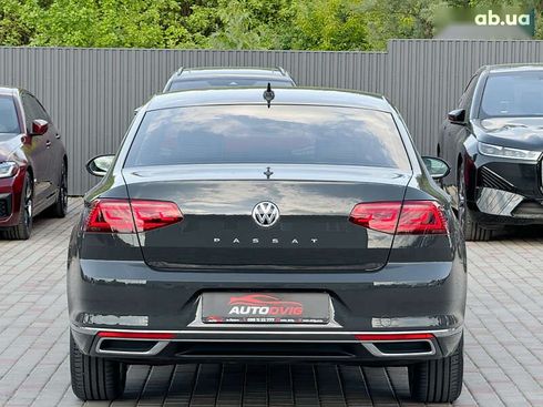 Volkswagen Passat 2019 - фото 5