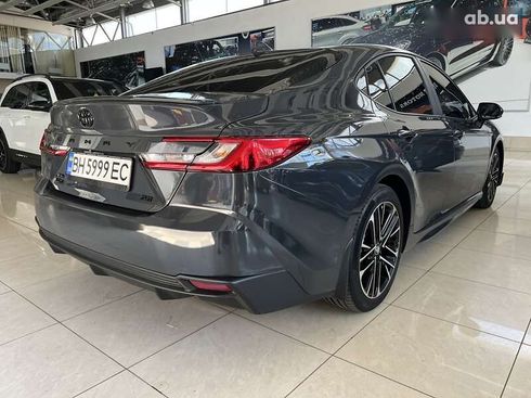 Toyota Camry 2024 - фото 14
