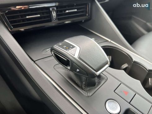 Volkswagen Touareg 2019 - фото 29