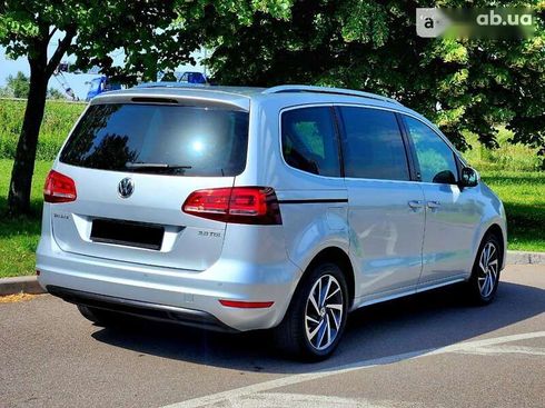 Volkswagen Sharan 2017 - фото 8